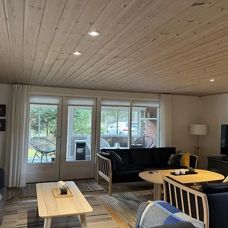Holiday home Adrienne - From The Sea By Interhome Hals