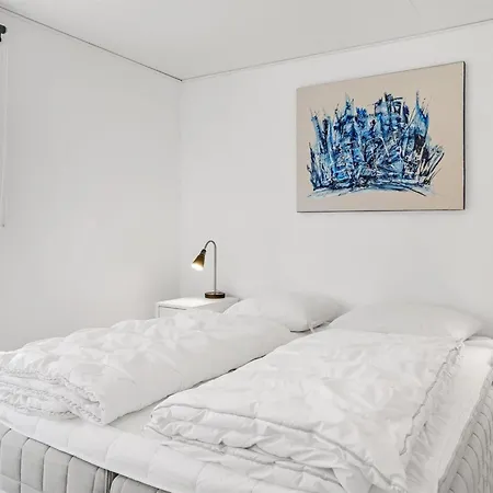 Feriehus Adrienne - From The Sea By Interhome *