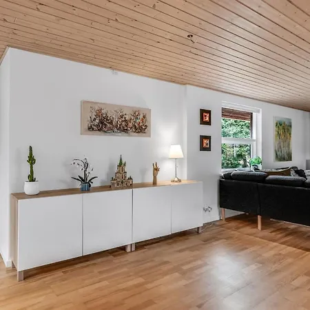 Adrienne - From The Sea By Interhome Feriehus Hals
