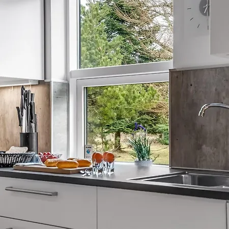Feriehus Adrienne - From The Sea By Interhome